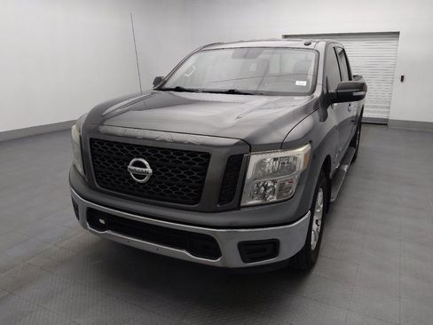 Used 2019 Nissan Titan SV RWD image 15