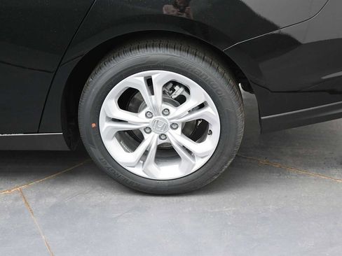 New 2026 Honda Accord LX image 5