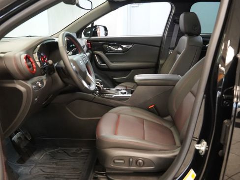 Used 2025 Chevrolet Blazer RS w/ LPO, Floor Liner Package image 5