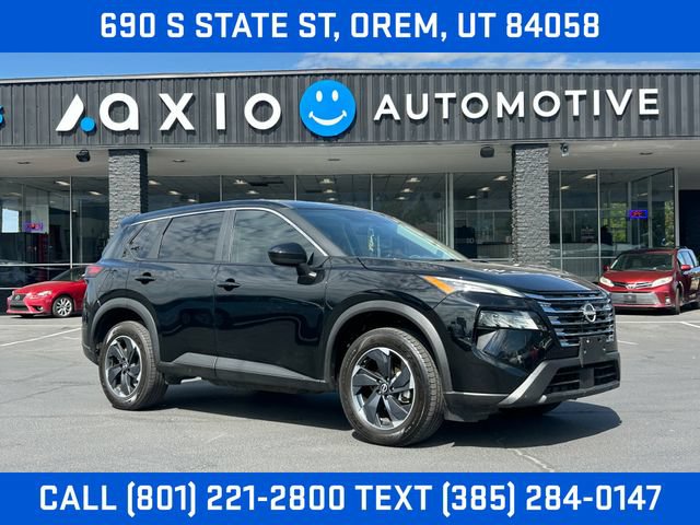 Used 2025 Nissan Rogue SV AWD/4WD image 1