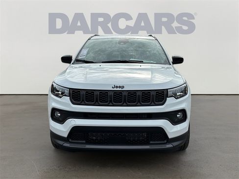 New 2026 Jeep Compass Latitude image 2