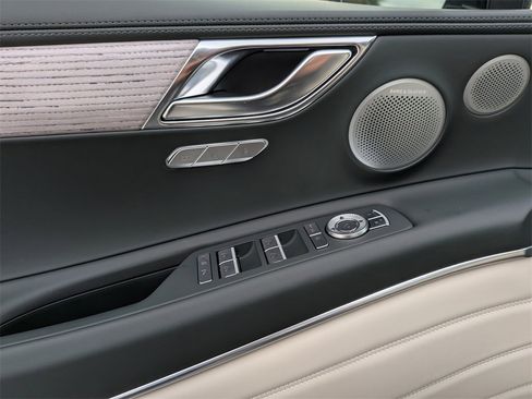 New 2026 Genesis GV80 2.5T Prestige image 11