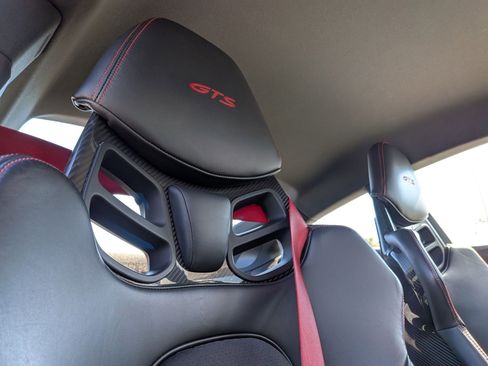 Certified 2023 Porsche 911 Carrera GTS image 28