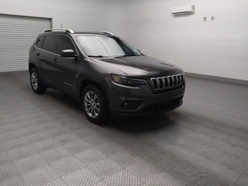 Used 2021 Jeep Cherokee Latitude Plus image 13