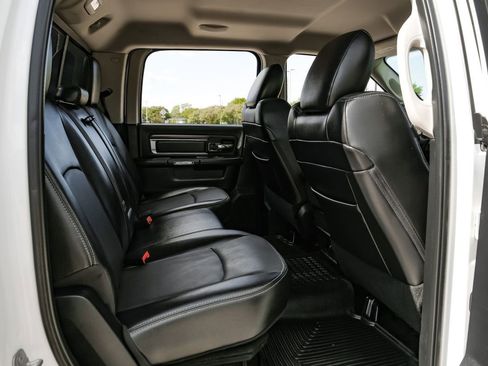 Used 2016 RAM 3500 Laramie image 35