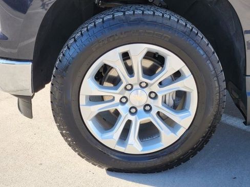 Used 2024 Chevrolet Silverado 1500 LTZ image 17