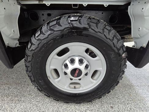 Used 2024 GMC Sierra 2500 Pro w/ Fleet Convenience Package AWD/4WD image 33