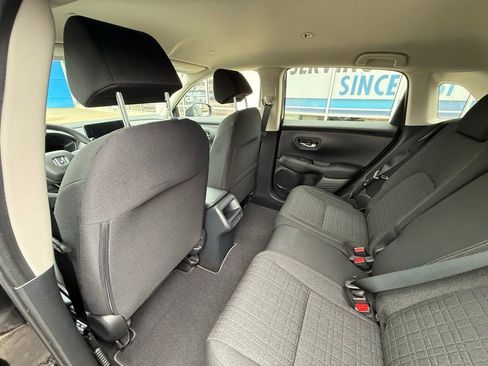 New 2026 Honda HR-V LX image 27