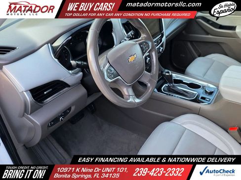 Used 2020 Chevrolet Traverse LT w/ LT Premium Package FWD image 14