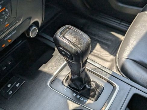 Used 2020 Ford Ranger XL RWD image 24