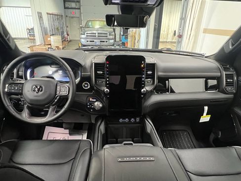 New 2026 RAM 1500 Limited image 8