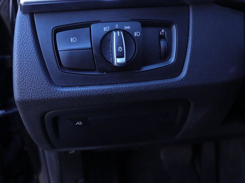 Used 2018 BMW 330i Sedan image 21