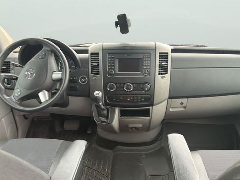 Used 2016 Mercedes-Benz Sprinter 3500 image 22