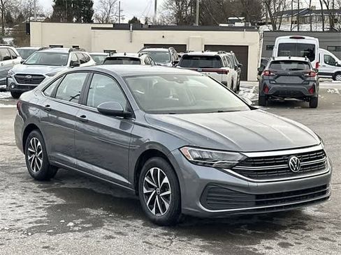 Used 2024 Volkswagen Jetta S image 25