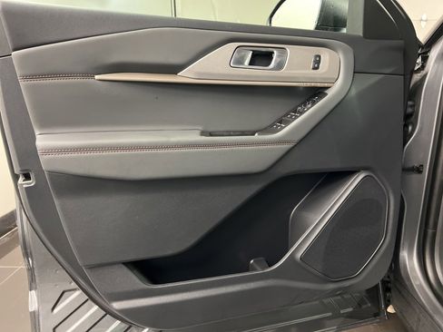 New 2026 Ford Explorer Active image 29