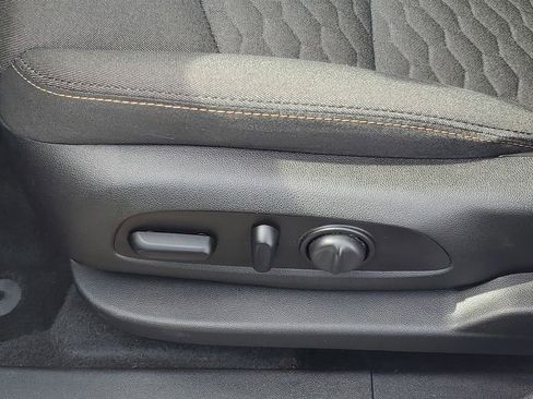 Used 2018 Chevrolet Equinox LT AWD/4WD image 6