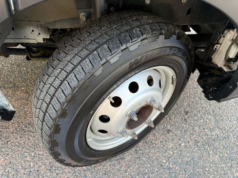 Used 2020 Ford Transit 350 T-350 RWD DRW 156 WB 9950 GVW image 29