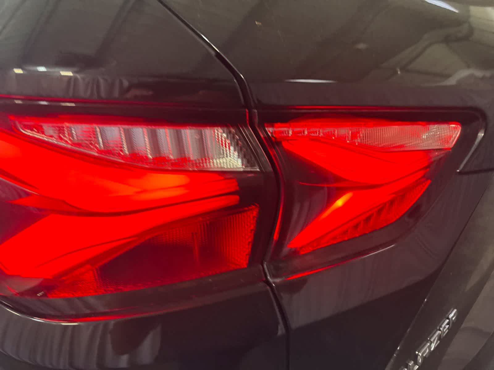 Used 2020 Chevrolet Blazer LT w/ LPO, Floor Liner Package FWD image 13