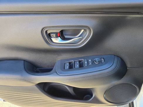 Used 2024 Honda HR-V LX image 22