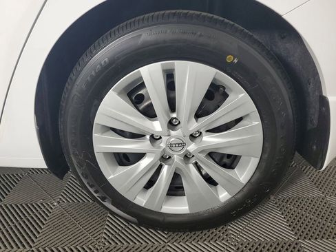 New 2025 Nissan Sentra S image 11