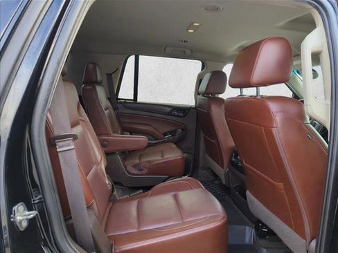 Used 2018 Chevrolet Tahoe Premier w/ RST Edition image 21