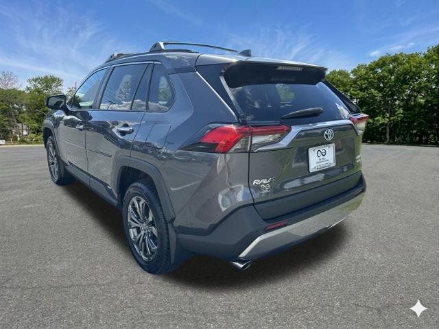 Used 2023 Toyota RAV4 Limited AWD/4WD image 4