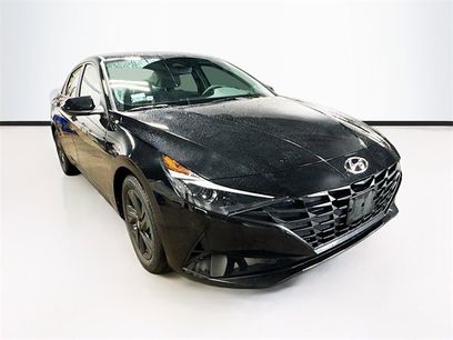 Used 2023 Hyundai Elantra SEL
