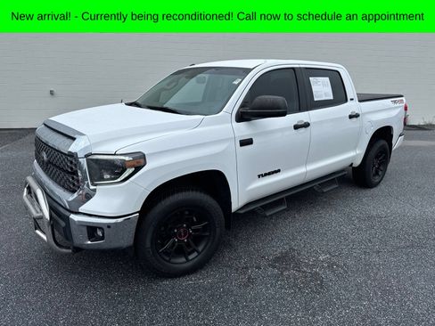 Used 2019 Toyota Tundra SR5 w/ TRD Off Road Package AWD/4WD image 1