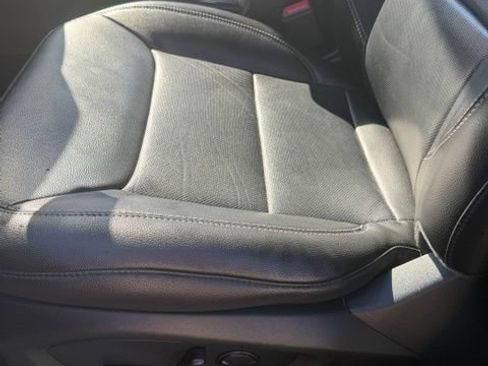 Used 2022 Ford Explorer Limited w/ Equipment Group 301A RWD image 15