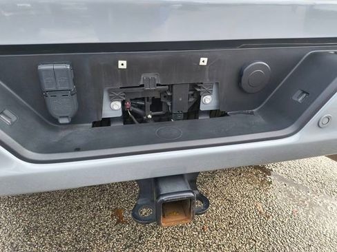 Used 2024 GMC Sierra 2500 AT4 w/ AT4 Premium Plus Package image 27