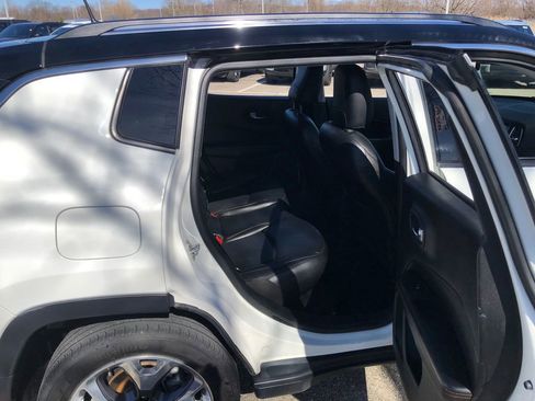 Used 2019 Jeep Compass Limited AWD/4WD image 25