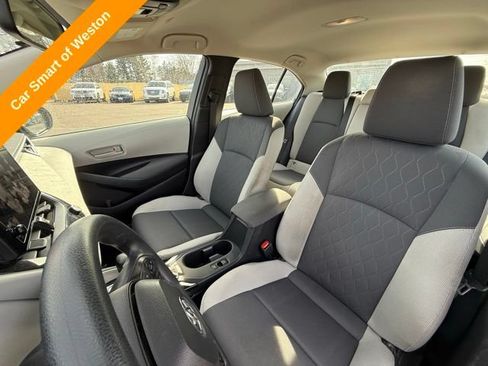 Used 2023 Toyota Corolla LE FWD image 9