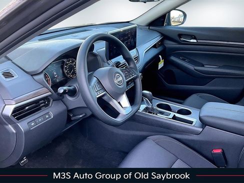 New 2025 Nissan Altima 2.5 SV w/ SV Special Edition Package image 7