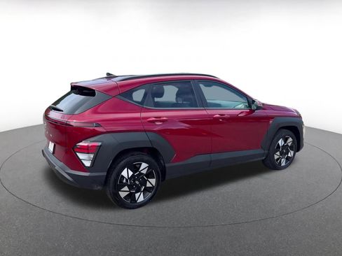 Used 2025 Hyundai Kona SEL FWD image 12