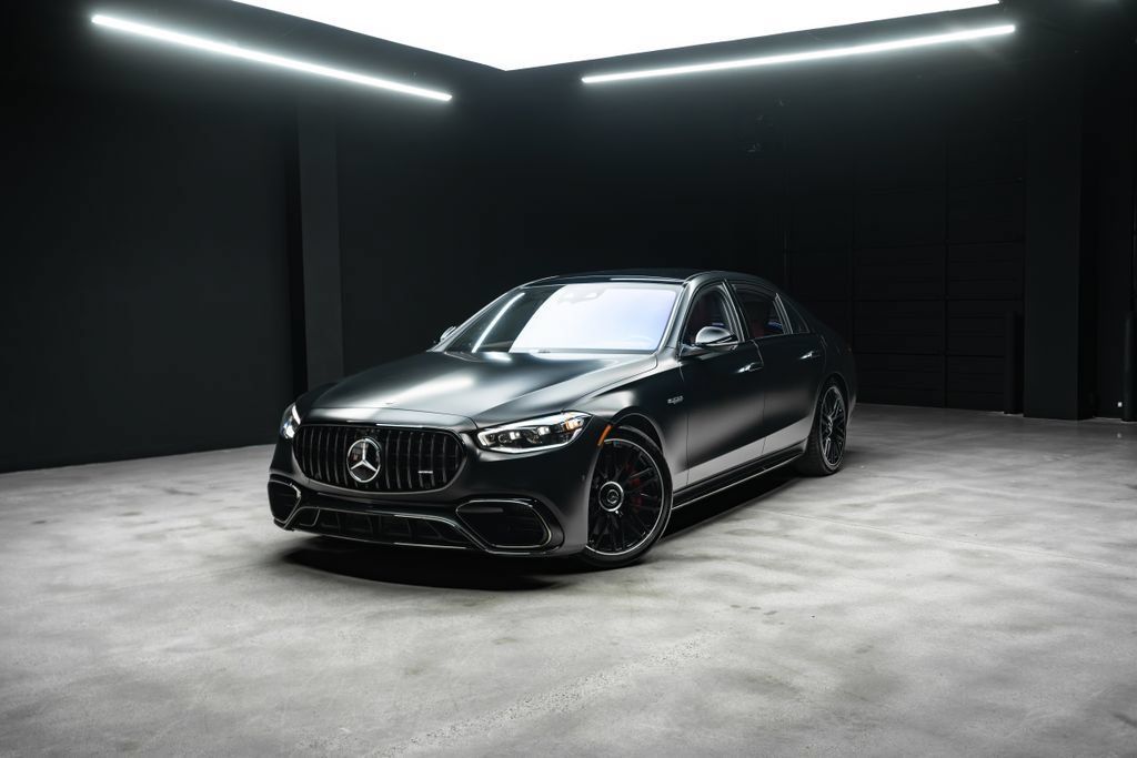 Used 2025 Mercedes-Benz S 63 AMG S image 50