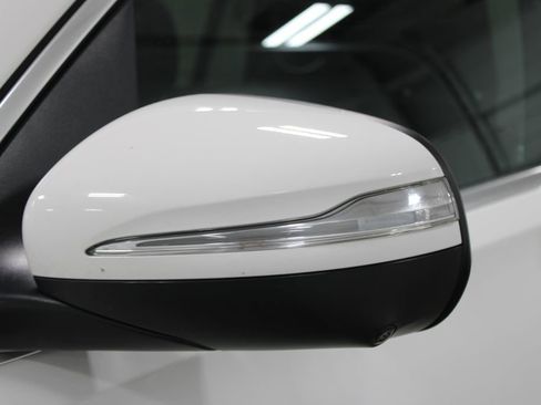 Used 2024 Mercedes-Benz GLS 450 4MATIC image 14