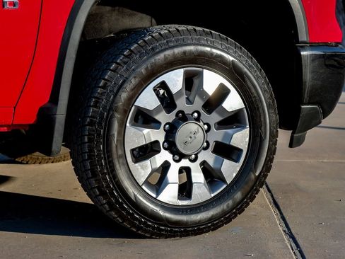 Used 2024 Chevrolet Silverado 2500 Custom w/ Custom Convenience Package image 57