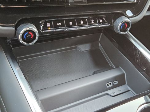 New 2026 Chevrolet Tahoe LS RWD image 20