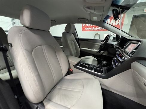 Used 2018 Hyundai Sonata SEL FWD image 13