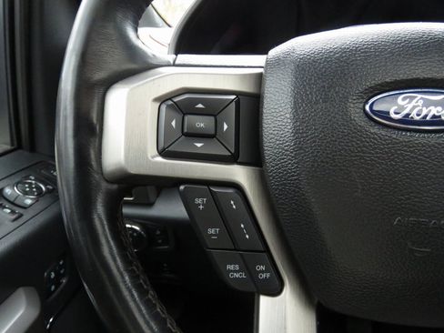 Used 2022 Ford F350 Platinum w/ FX4 Off-Road Package image 22