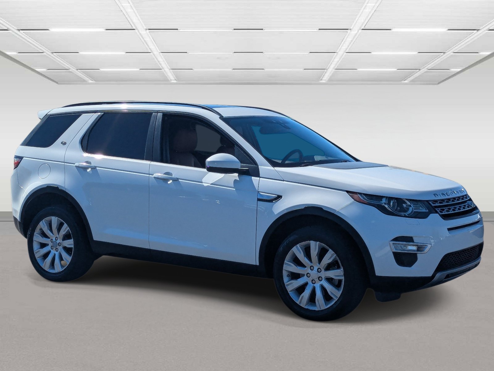Used 2015 Land Rover Discovery Sport HSE Luxury AWD/4WD image 7