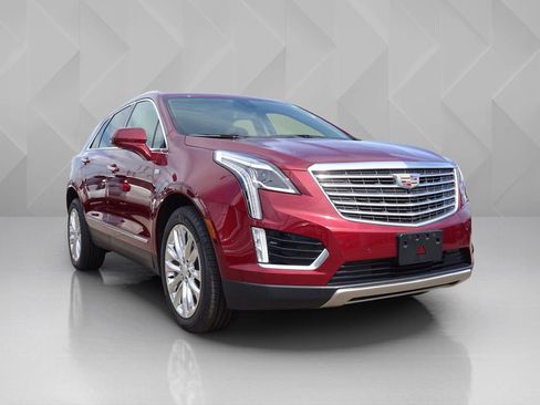 Used 2017 Cadillac XT5 Platinum image 6