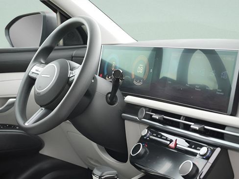 Certified 2025 Hyundai Tucson SEL image 13