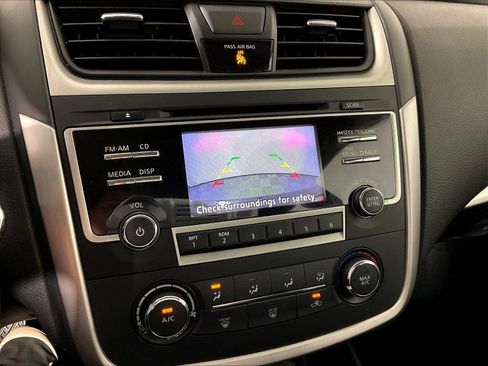 Used 2018 Nissan Altima 2.5 S w/ S Convenience Package FWD image 13