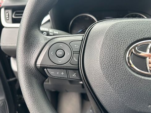 Certified 2021 Toyota RAV4 LE AWD/4WD image 19