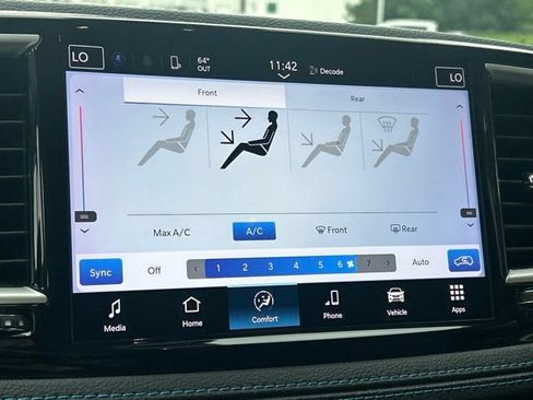 Used 2021 Chrysler Pacifica Touring FWD image 58