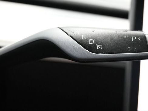 Used 2022 Tesla Model 3 Long Range AWD/4WD image 20