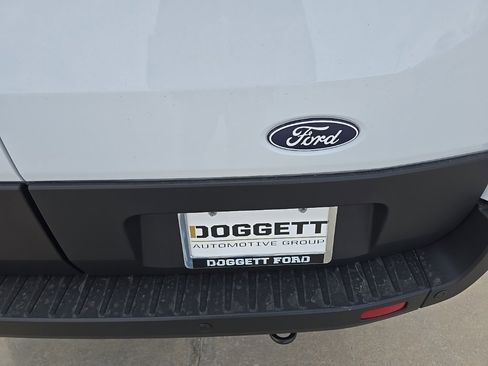 New 2026 Ford Transit 250 148 Medium Roof image 8