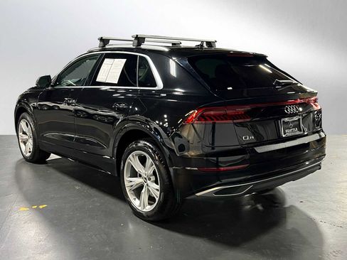 Used 2022 Audi Q8 Premium Plus w/ Premium Plus Package image 5