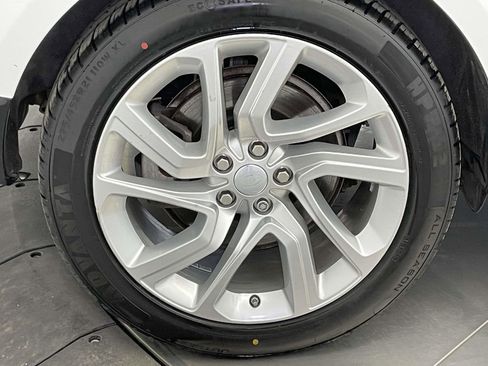 Used 2019 Land Rover Range Rover Sport HSE image 13